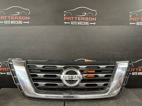 623109pf1a Nissan Trucks 623109pf0b 17-20 Pathfinder 3.5 Front Chrome And Black Grill Grille