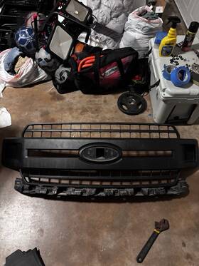At2521764yt Nurniacl For Ford F-150 Xlt 2018/2019/2020 Front Upper Bumper Grille Matte Black Grill
