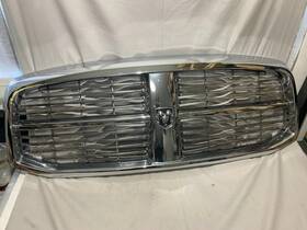 10530123 Oem 02-05 Dodge Ram 1500 2500 Grille Chrome