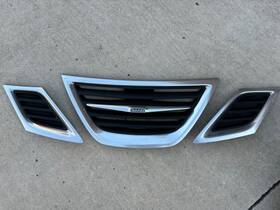 12765503 Oem 12845422 Saab 9-3 2008-2012 Grille Set 12765504