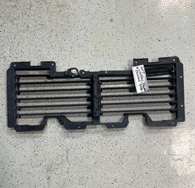 23299211 Oem 17-20 Gm Cadillac Escalade Radiator Active Shutter Grille
