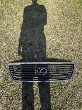 53112-50900 Oem Lexus Ls430 Grill 2004-2006 Good Condition