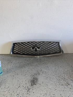 62310-6hh0c Oem 623106hh0c Infiniti Q50 Grille 2018 2019 2020 Emblem Used