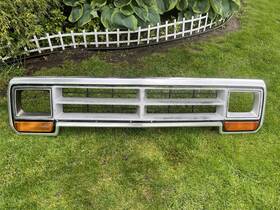 63428 Oem 1987- 1990 Dodge W150 D150 D250 D350 Ramcharger Grille 1987 Grill