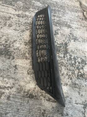 71152-t2f-a500 Oem 2016-2017 Honda Accord Sedan Front Lower Grille Part#