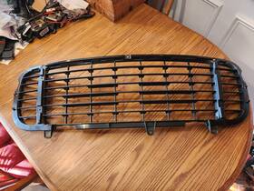 7l5807683d Oem 07-10 Genuine Porsche Cayenne Gts / Turbo S Front Bumper Grille -
