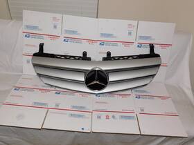 A2518800383 Oem 06 07 08 Mercedes R-class R350 R500 Front Upper Grill Grille W251