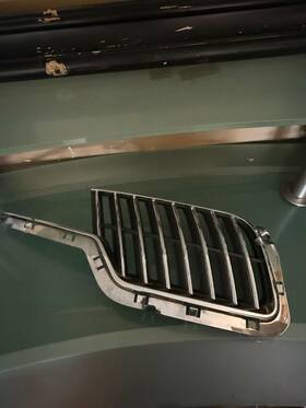 Ah6j-8150-abw Oem 2010-2012 Lincoln Mkz Right Passenger Grill Grille C8099 Dg