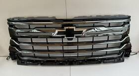 2500-3500hd Oem Chevy Part 86533025 2024 2025 Silverado High Country Grille With Camera Black Ice Chm