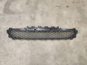 Fk7217k945 Oem 2015-2019 Land Rover Discovery Front Bumper Lower Trim Grille Molding