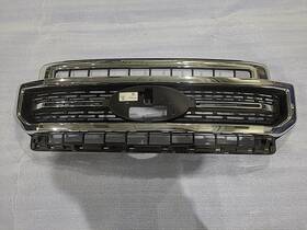 Hp73698 Oem 2020 2022 Ford F-250 F-350 Lariat Chrome Grill And Black