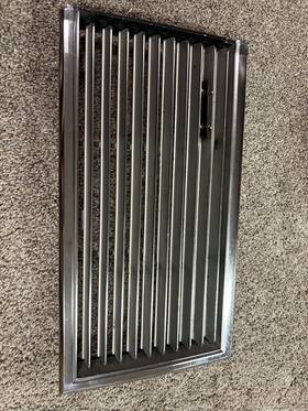 22510273 Oldsmobile 1982 Delta 88 Royale Left Grille Oem 82 Olds