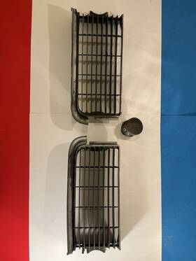 Oldsmobile 69 442 F-85 1969 Olds Front Grills Original Gm Left Right Pair