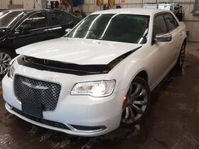 104-02654b Pams Auto Oem Grille For 300 Assy Slvr Chrm W-emblem