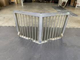 1481430 Pontiac 0481430 1972 Grand Prix Chrome Upper Front Radiator Grille Mesh Oem