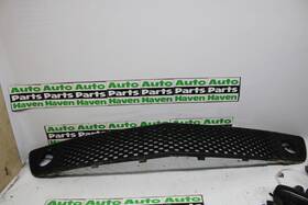 10333607 Pontiac 05-08 Grand Prix Gxp - Front Lower Grille Insert Trim Fog Light Housing Oem