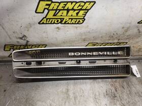 104-00573r Pontiac Passenger Right Grille Excluding Grand Prix Fits 1966 Bonneville 1202383