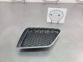 104-02118l Pontiac 2008-09 G8 Drivers Side Lh Front Upper Grille Assembly - Oem