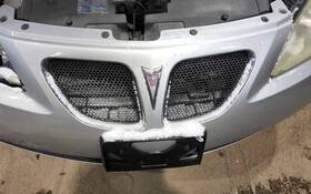 104-02145r Pontiac Passenger Right Grille With Fog Lamps Base Upper Fits 09-10 G6 4155072