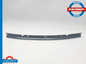 25809360 Pontiac Solstice Front Bumper Grille Center Support 06-09 Oem