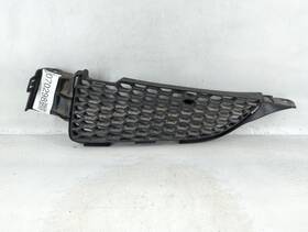53113-01010 Pontiac 2003-2004 Vibe Front Grille Bumper Not Included Nckm1
