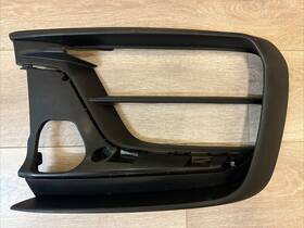 95b.807.819.f Porsche 2022 2024 Macan Front Left Lower Bumper Grille Grill Cover Fog Trim Oem