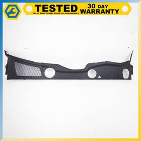 95b819447g Porsche 15-24 Macan Front Windshield Wiper Cowl Panel Cover Trim Grille Oem