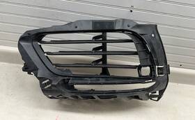 991.505.568.01 Porsche Oem 2017 2018 2019 911 Turbo Front Right Side Grille Bracket With Motor