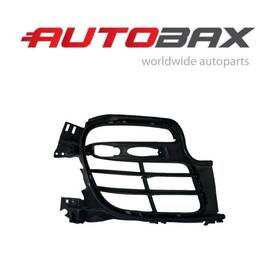 99750556401 Porsche 2007-2010 911 997 Turbo Front Bumper Right Grille Grill Bracket Frame