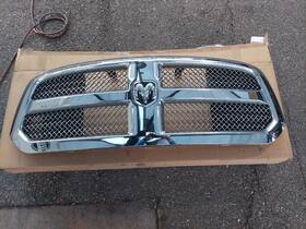 68148231ac Ram 2013-2018 1500 Grille Longhorn