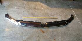 6bt13sz0aj Ram 2019 - 2024 1500 Front Grille Upper Molding Used Chrome