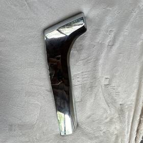 6nb301z0ab Ram 2019-2024 2500 3500 Filler Panel Applique Lower Front Right Pass Side Oem