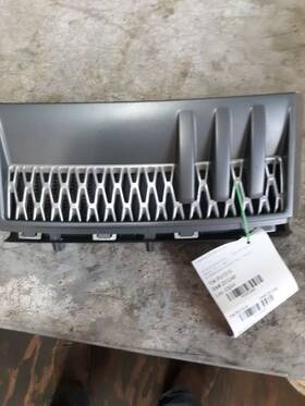104.rv1510 Rover Range Rov 2010 Grille 503996
