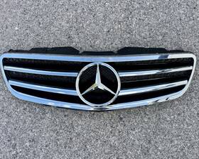Runx 550724531859 Mercedes Front Bumper Upper Mesh Grille R230 W230 2003-2006 Sl500 Sl600