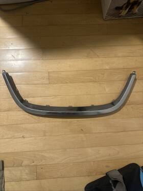 Saab 12756065 9-5 Dame Edna Lower Center Grill Chrome Surround Rare