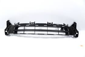 12843698 Saab 10-11 9-5 Aero Front Bumper Lower Center Grille