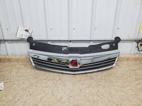 104-02121 Saturn Grille Upper Fits 08-09 Astra 304403