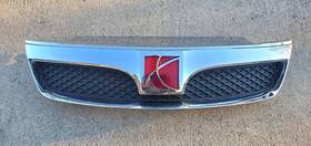 15869760 Saturn Front Upper Grill 92 94 96 98 99 00 01 02 03 04 05 06 07 08 09