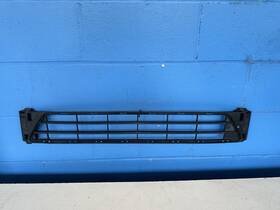 57731al49a Subaru 2018-2019 Outback 2.5l 3.6l Front Grille Intake Cover Oem