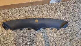 1047021-00-e Tesla 2016-2020 Oem Model X Front Upper Grill Insert