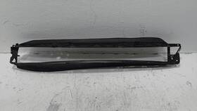 1057847-00-e Tesla 2016-2020 Model S Front Upper Fascia Grille Bumper Air Intake Duct Oem