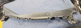 1081676-00-d Tesla 2017-20 Model 3 Front Windshield Wiper Cowl Screen Panel