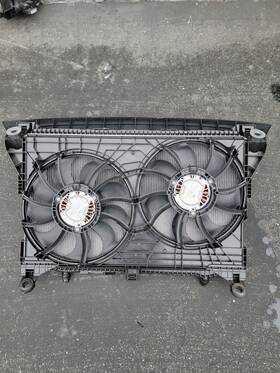 1738006-00-c Tesla Active Grille Shutter System Cybertruck#4