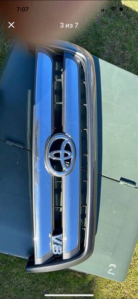08151-0e106 Toyota Oem Genuine 4runner Front Grille Dark Gray Metallic