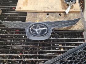 104-11574 Toyota Grille Sedan Upper Fits 20-23 Corolla 1925272