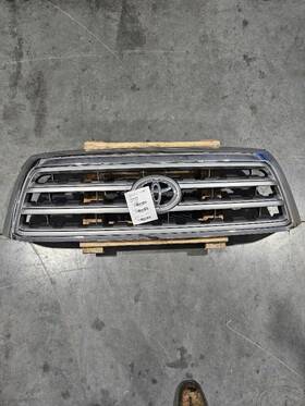 104-50580b Toyota Grille Upper Limited Fits 08-17 Sequoia 7683