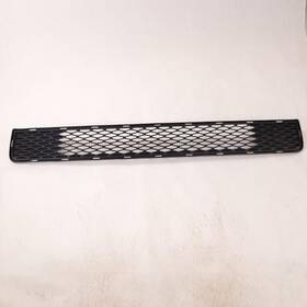104-51198 Toyota Oem Grille For Sienna Assy Lwr Blk-text Pitted