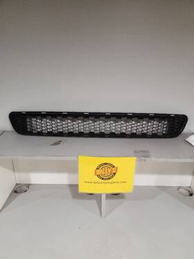 104-51199 Toyota Grille Lower Base Fits 11-17 Sienna 124179