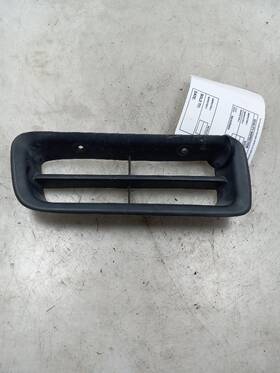 104-58439r Toyota 91 92 93 94 95 Land Cruiser Passenger Right Lower Grille