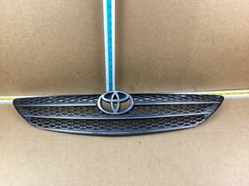 104-59037a Toyota 2002-2004 Camry Front Bumper Upper Grille